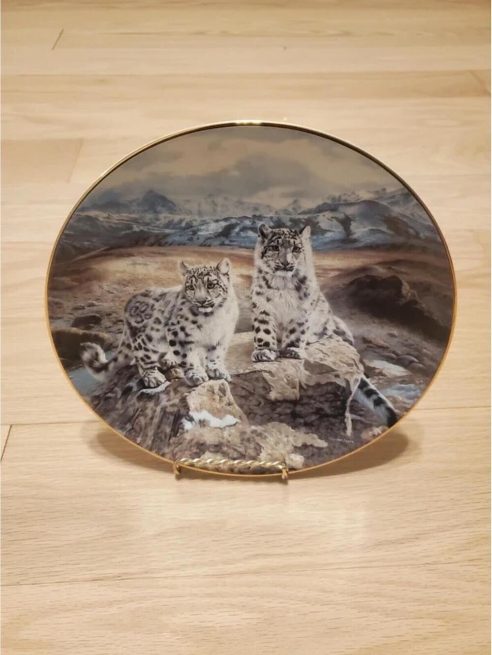 Secret Heights by Charles Fracé Snow Leopard Collectable Plate